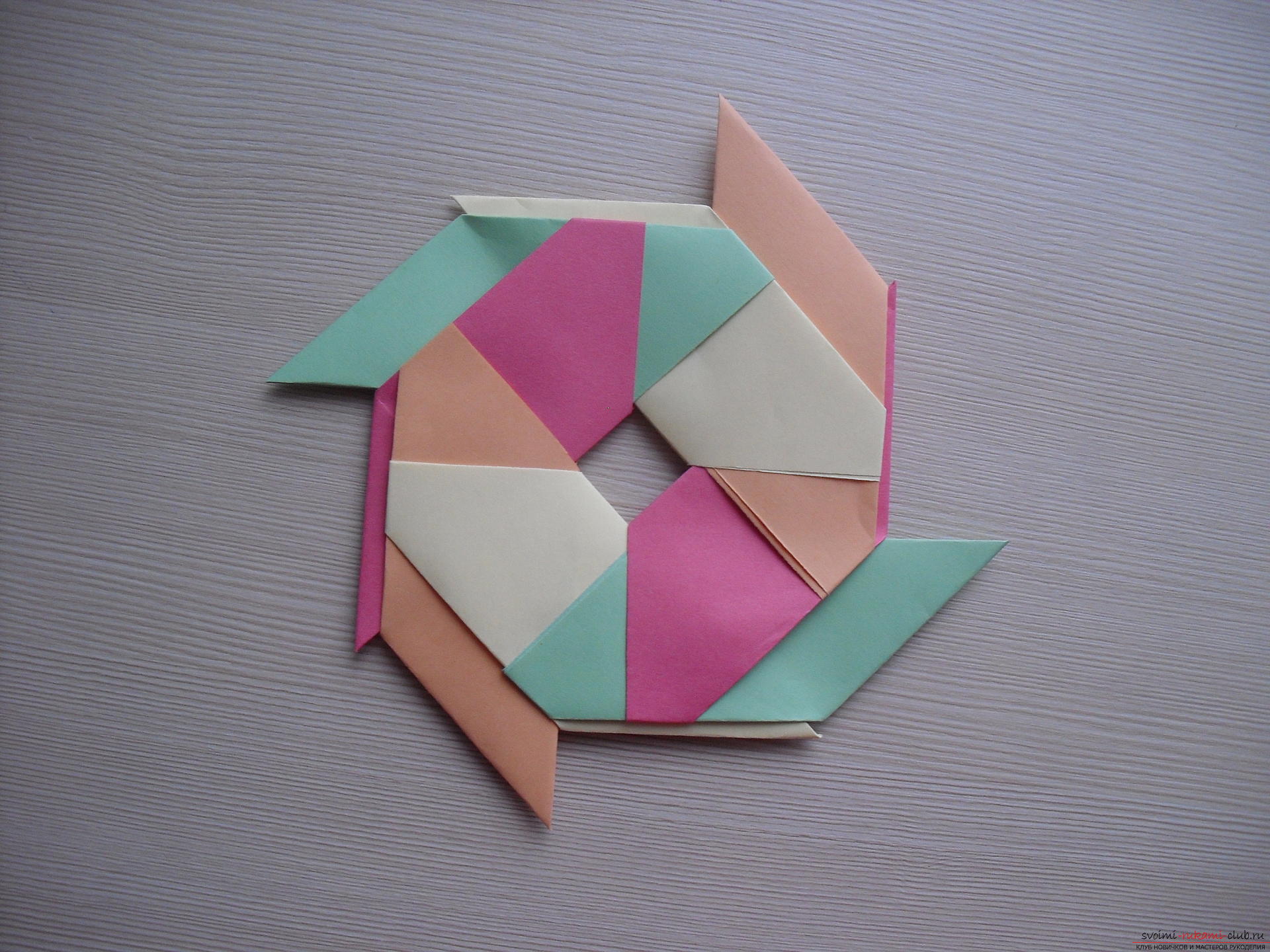 Этот мастер-класс расскажет как создать простое модульное оригами - трансформер.. Фото №17