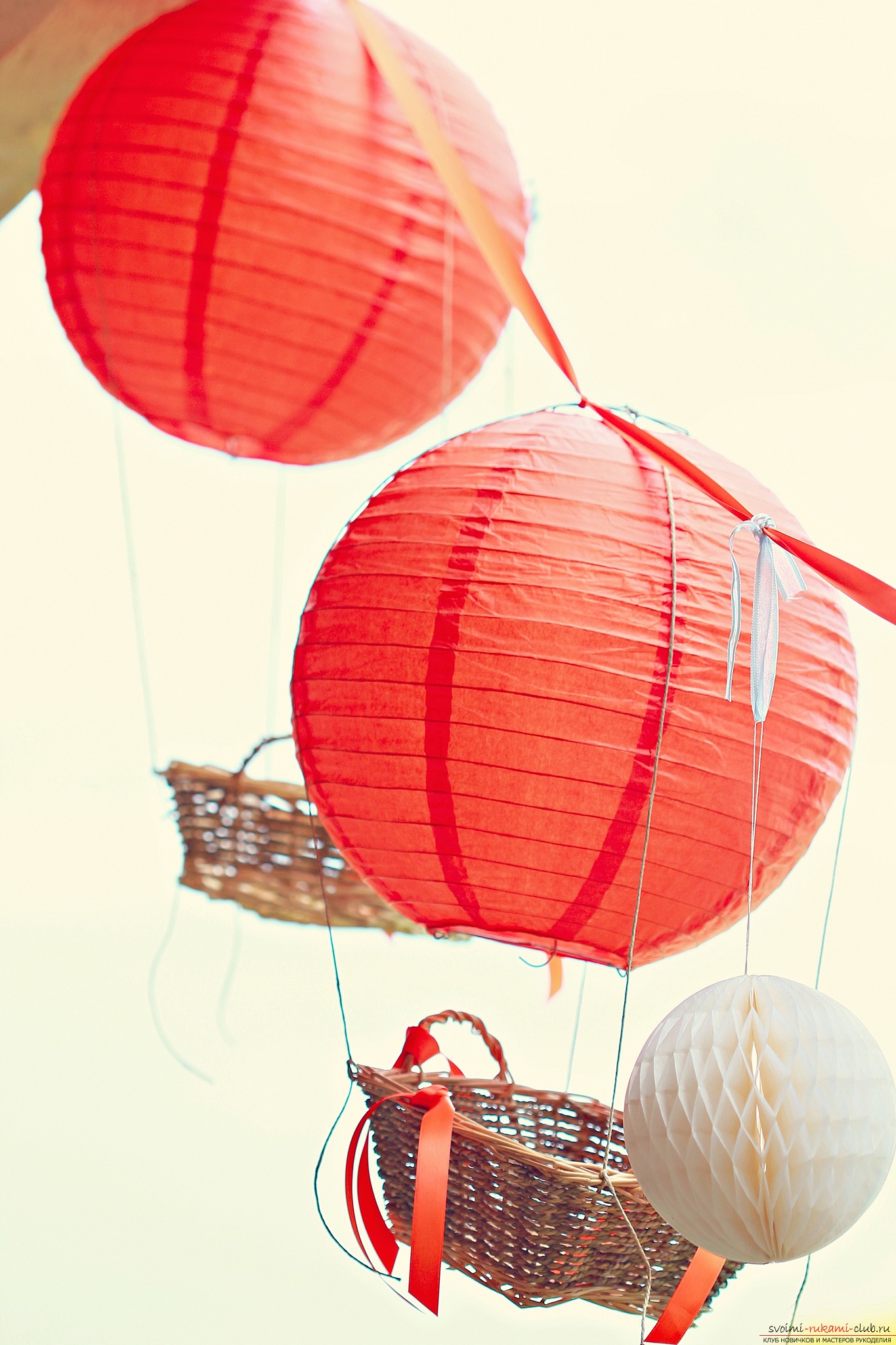 Как сделать красивый и легкий воздушный шар своими руками в виде декоративного украшения вашего дома. Фото №1