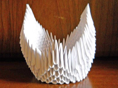 Оригами лебедь из треугольных модулей - схема сборки и мастер-класс