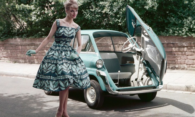 Как сшить платье в жанре 50-60 годов