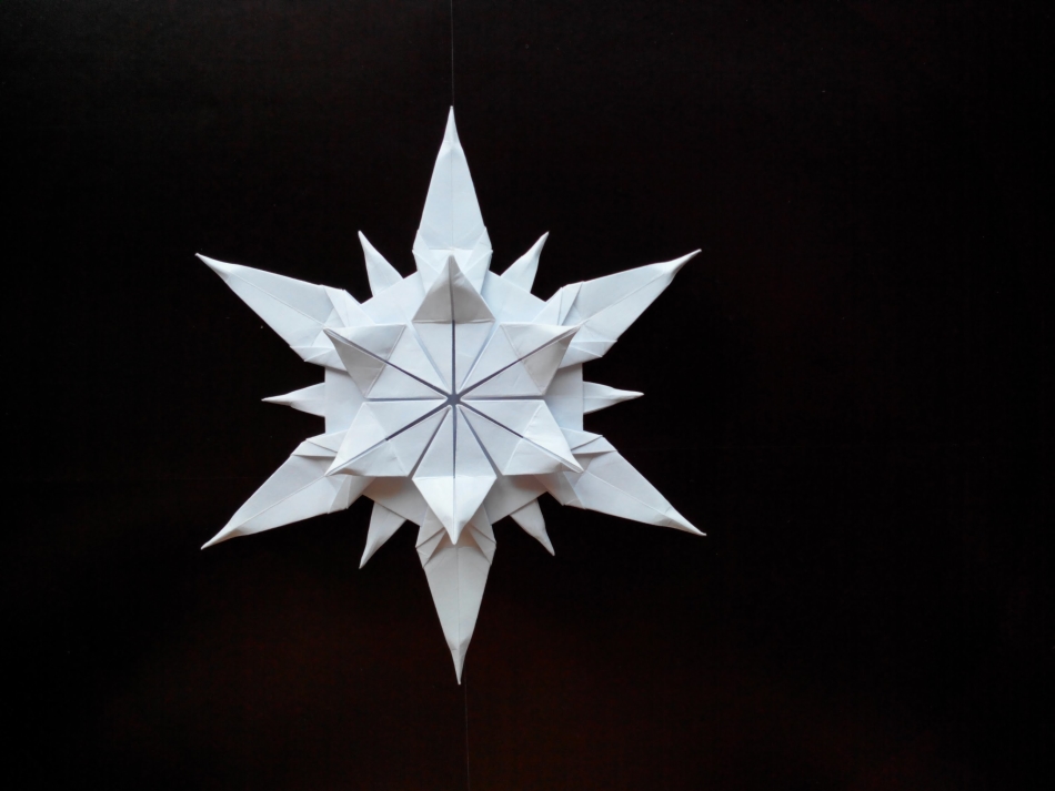 Снежинка оригами, фото1