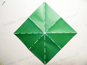 Новогодняя-оригами-елка-1