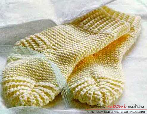 Тёплые красивые носки крючком для начинающих. Фото №2