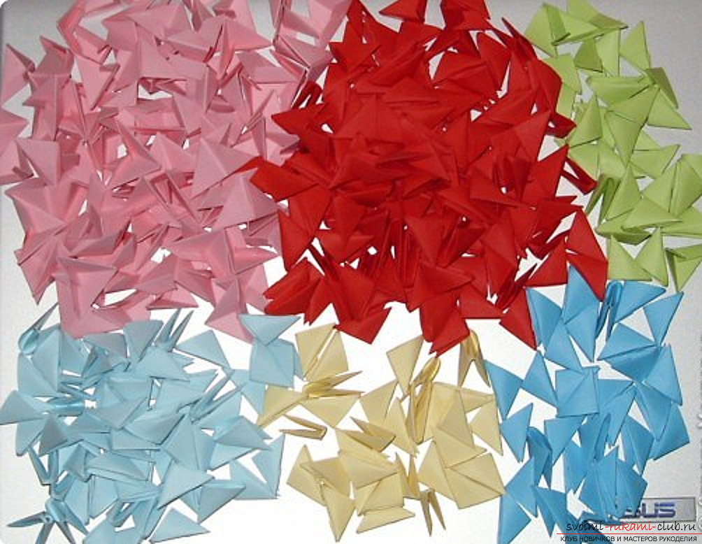 попугай в технике модульное оригами. Фото №1
