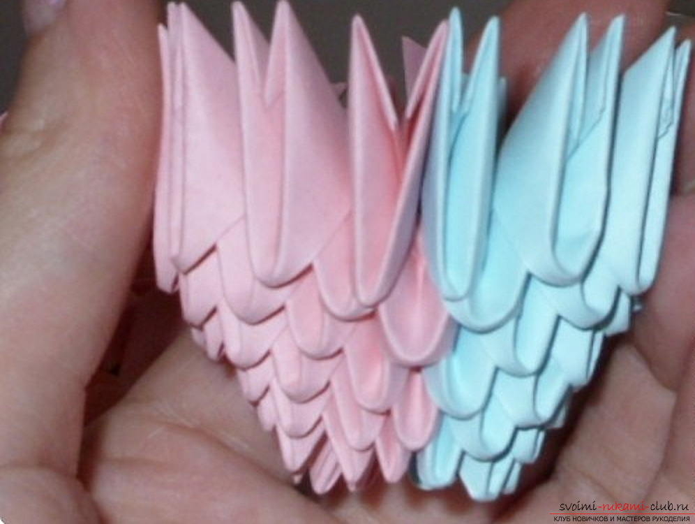 Попугай в технике модульное оригами. Фото №48