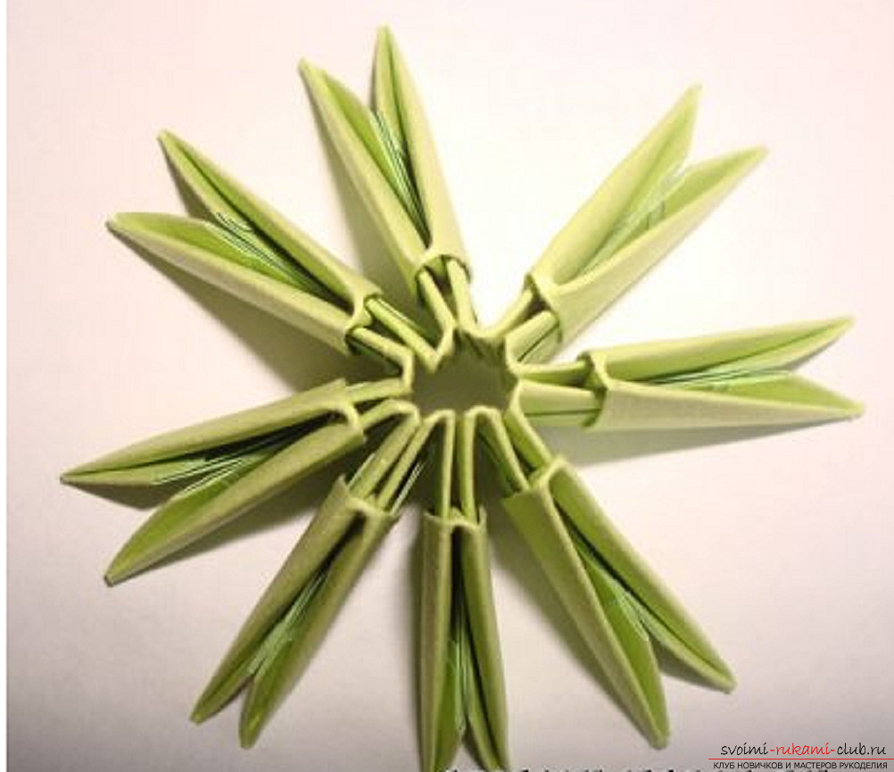 Модульное оригами елка. Фото №24