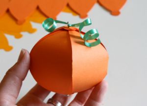 как сделать тыкву из бумаги 13