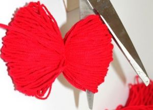 коврик из помпонов своими руками11