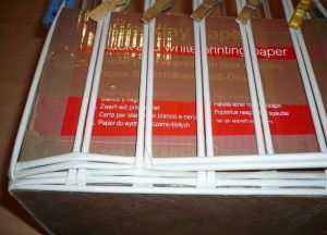 плетение из газет квадратной корзины3