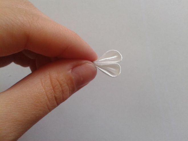 ромашка канзаши 13