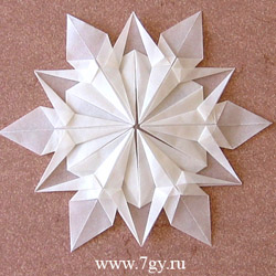 Снежинка оригами из бумаги