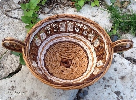 Торсион-папье или папье-вабоско из газет. Самые красивые работы в сети (86) (520x384, 170Kb)