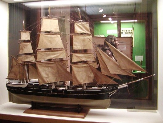 Как сделать модель парусного корабля
