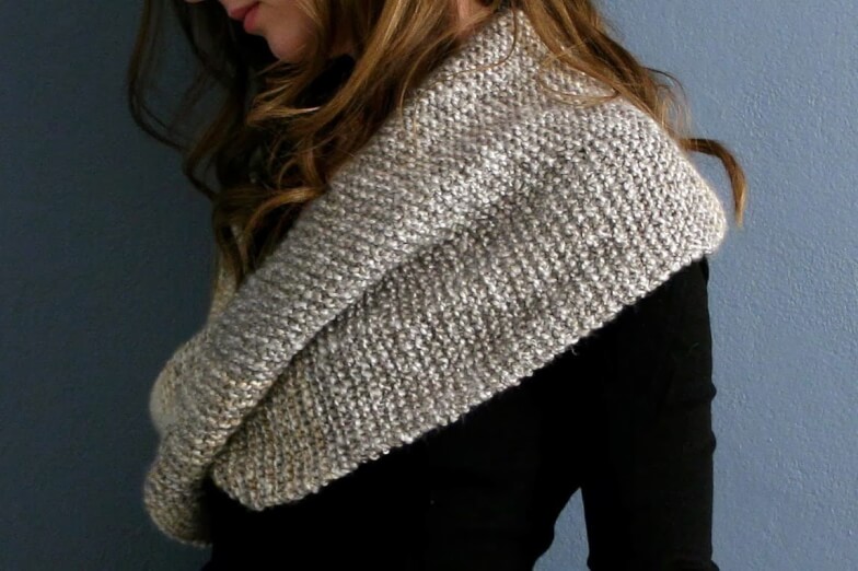 Как носить снуд - На плечи